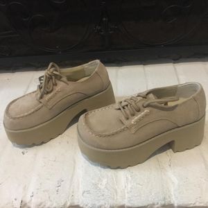 Volatile shag leather platforms size 7